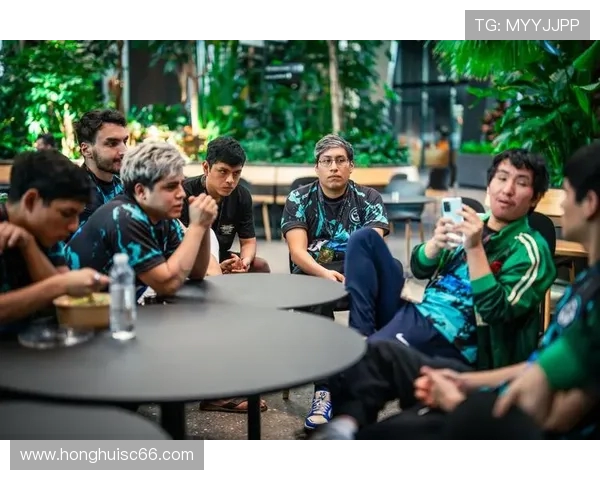 DOTA2战术分析:深入探讨FPX快攻策略的成功之道 DOTA2战术分析:深入探讨FPX快攻策略的成功之道