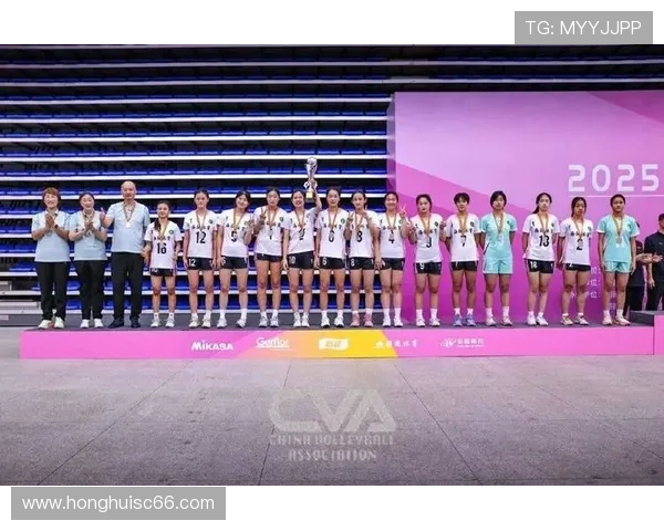 上海排球队在全国排球配合排行榜中荣登第八名展现强劲实力 上海排球队在全国排球配合排行榜中荣登第八名展现强劲实力