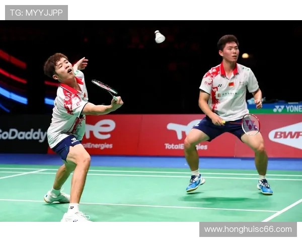 上海羽毛球队实力引发热议球迷对其表现和未来发展展开激烈讨论 上海羽毛球队实力引发热议球迷对其表现和未来发展展开激烈讨论