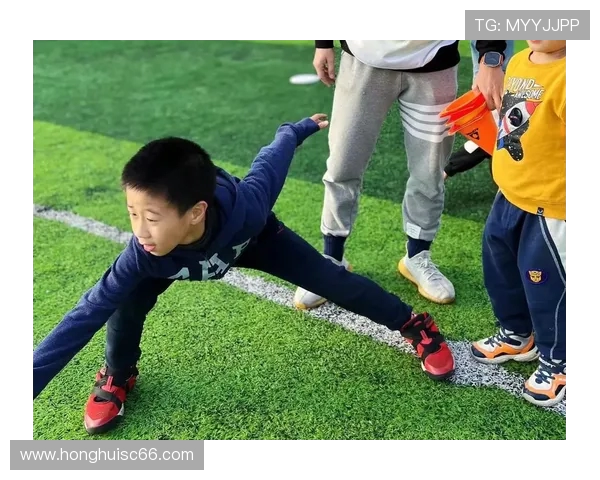 广州飞盘队边路渗透战术解析与实战应用探讨