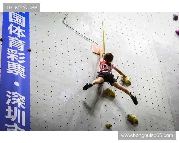 成都攀岩队的战术布局与攀岩热点的深度解析