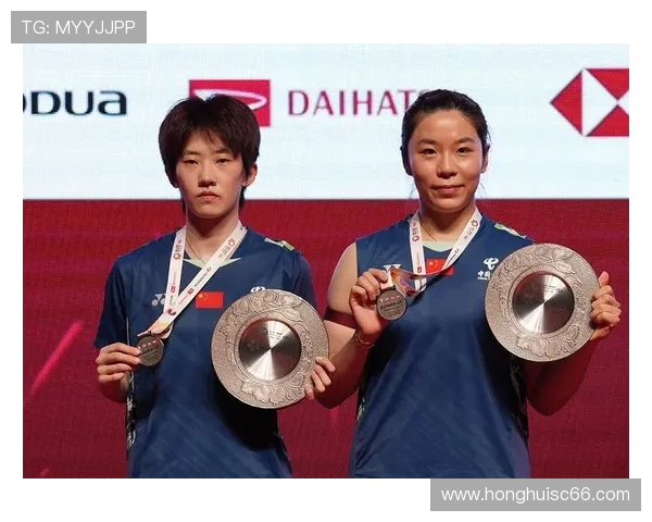 羽毛球力量榜单揭晓北京羽毛球队荣获第三名成就辉煌