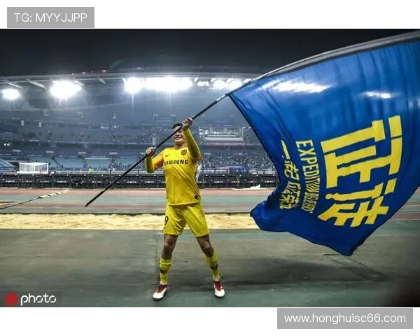 2018年苏宁与国安激战回顾球迷心中的经典对决与精彩瞬间 2018年苏宁与国安激战回顾球迷心中的经典对决与精彩瞬间