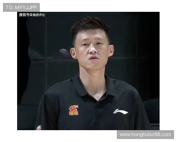 周鹏：从篮球场上的传奇到生活中的榜样，如何塑造自己的精彩人生