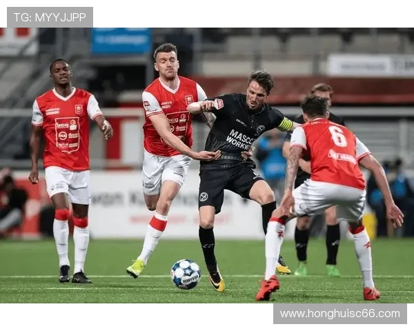 珀斯光荣与西悉尼激战正酣比分揭晓精彩瞬间回顾