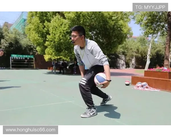 深圳滑板队区域防守分析与战术调整探讨