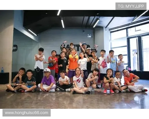 南京街舞队的蜕变与成长：一段街舞文化的真实记录与反思