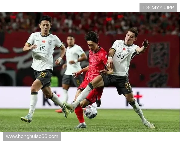 广州飞盘队与深圳飞盘队赛后复盘分析比赛节奏与战术对抗